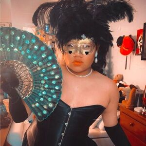 Meet your Posher, Cristian